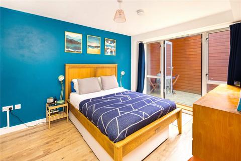 2 bedroom flat to rent, Gernon Road, London, E3