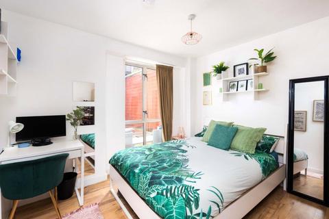 2 bedroom flat to rent, Portunus Building, 6 Gernon Road, Bow, London, E3