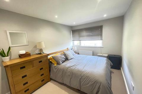 3 bedroom house to rent, Francis Chichester Close, Ascot, Berkshire