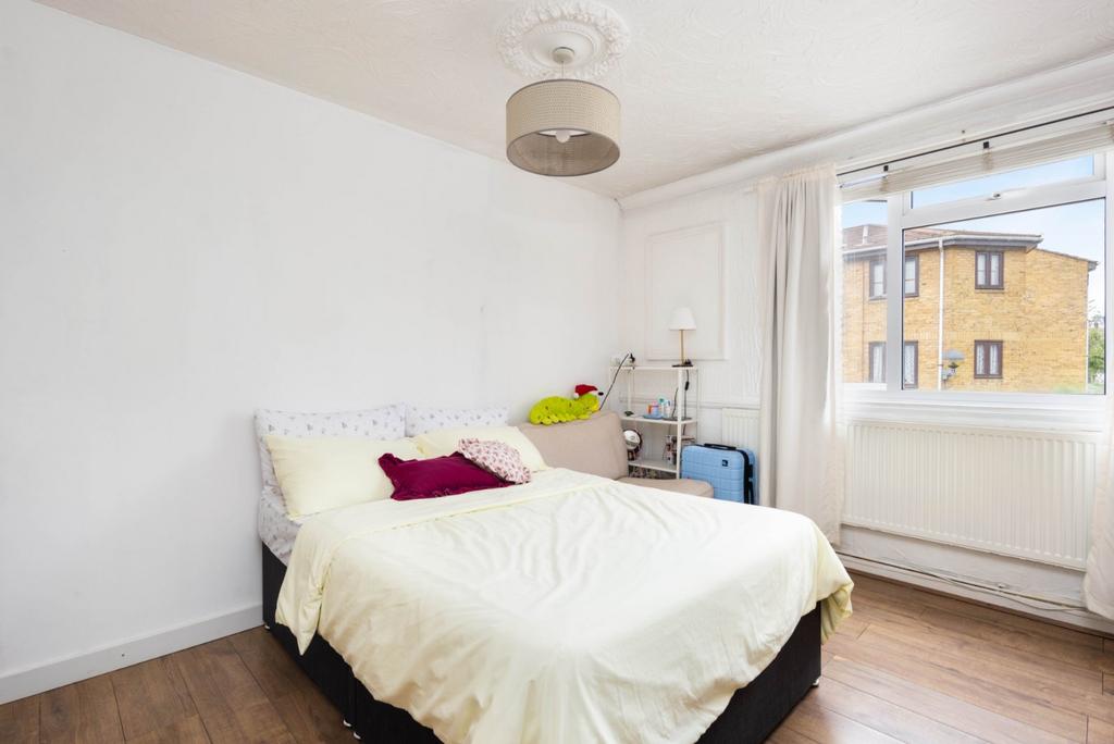 Apartment in London - View 3
