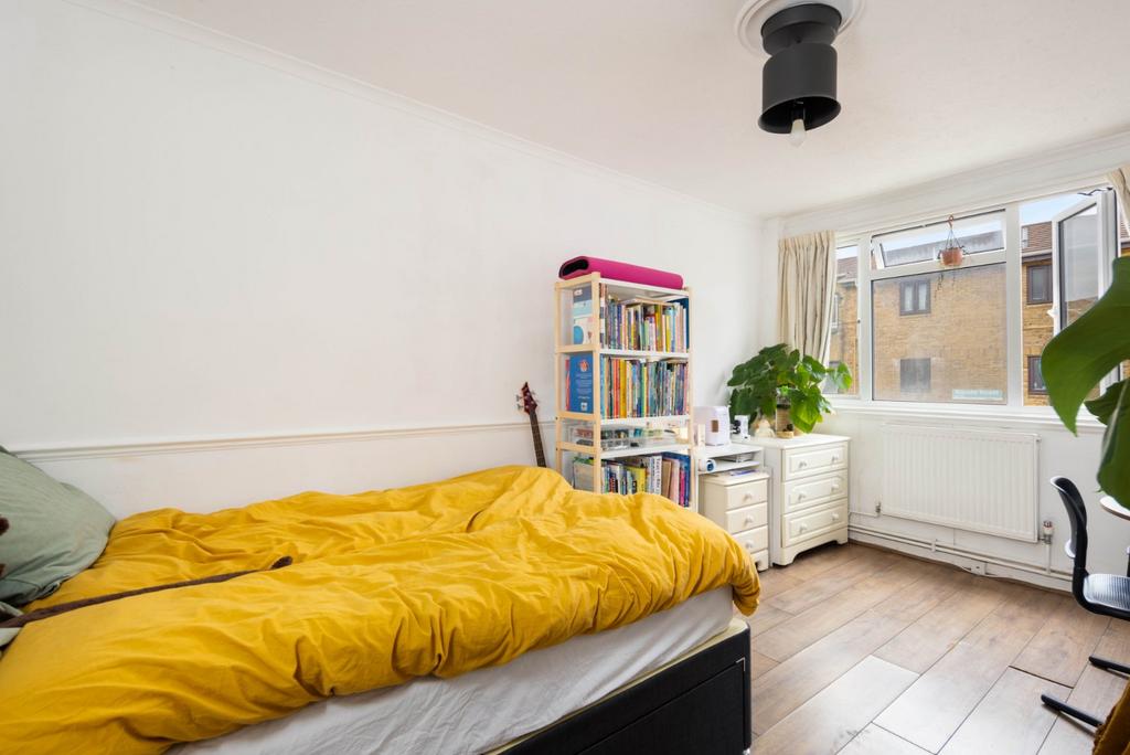 Apartment in London - View 4