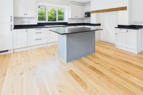 undefined, Ty Bedw, Maes Y Rhiw, Berriew, Welshpool