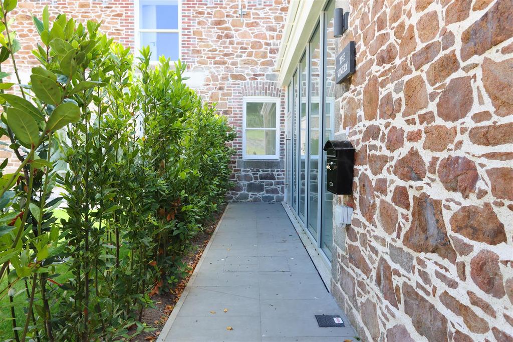 The vinery Entrance edit.jpg