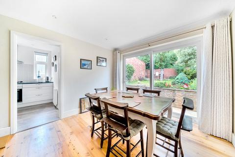 25 Feltrim Avenue, Exeter, EX2 4RP