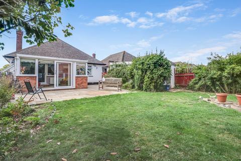 17 Chadacre Road, Southend-on-sea, SS1 3QX