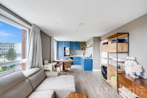 2 bedroom apartment for sale, Beresford Avenue, Wembley, HA0 1BE