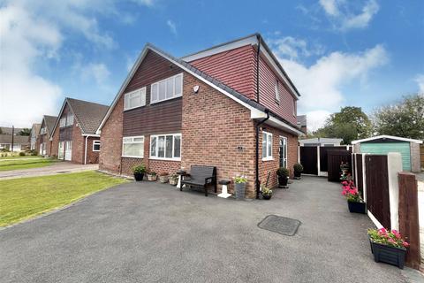Eastleigh Road, Heald Green, Cheadle