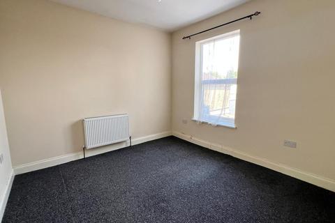 1 bedroom flat to rent, London, E12