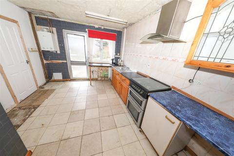 15 Adrian Road, Glenrothes, KY7 4LP
