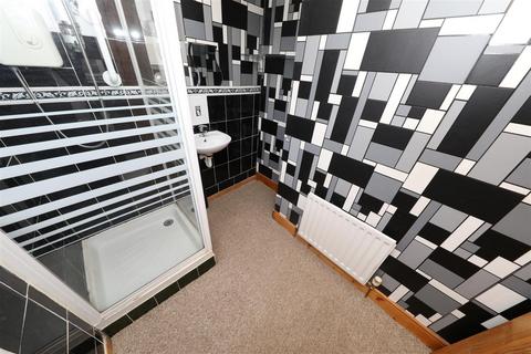 15 Adrian Road, Glenrothes, KY7 4LP