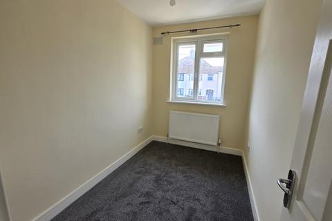 undefined, Mitcham CR4