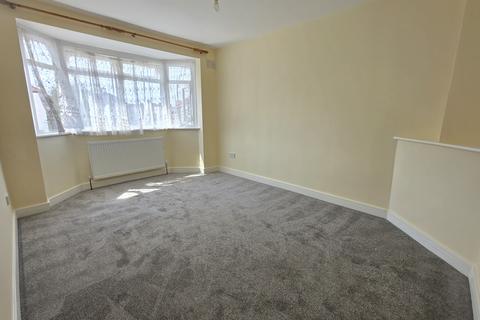 undefined, Mitcham CR4