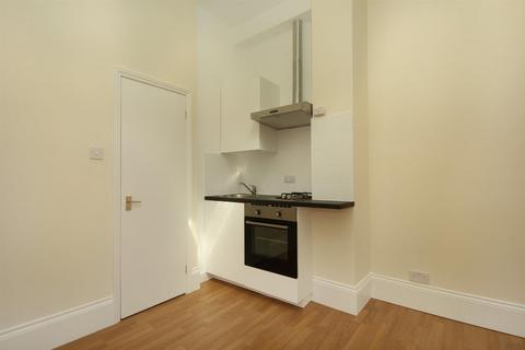 undefined, Uxbridge Road, W3