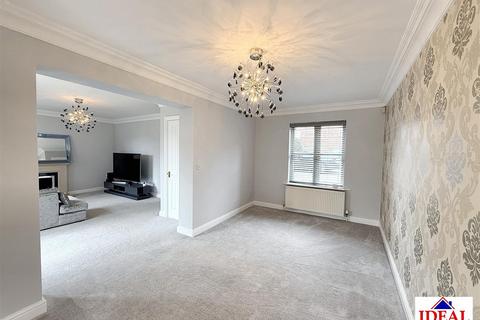 3 bedroom detached house for sale, St. Laurence Court, Adwick-Le-Street, Doncaster