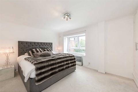 undefined, Avenue Road, St Johns Wood, London, NW8