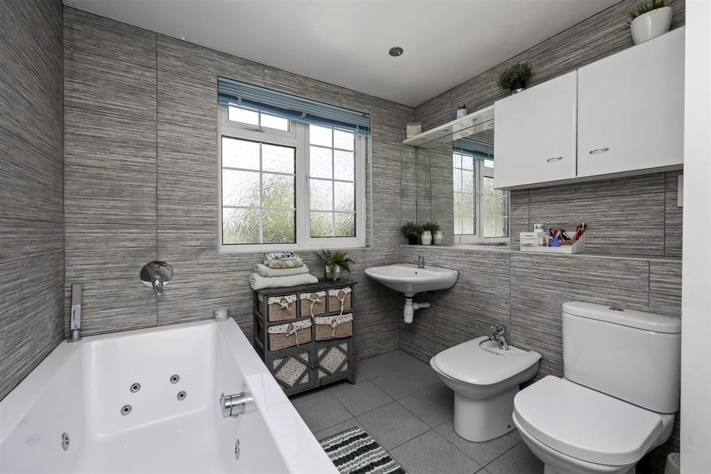 Bramble Cottage, Mill Lane-004.JPG