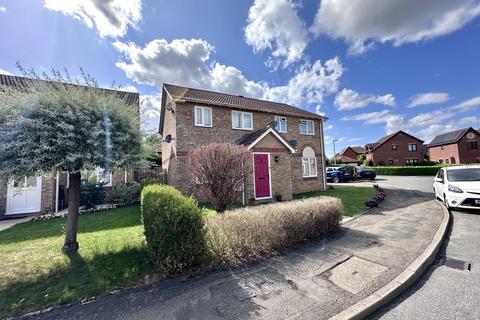 3 bedroom semi-detached house for sale, Felton Way, Ely, Cambridgeshire
