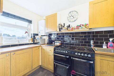 2 bedroom apartment for sale, Mallows Green, Harlow CM19