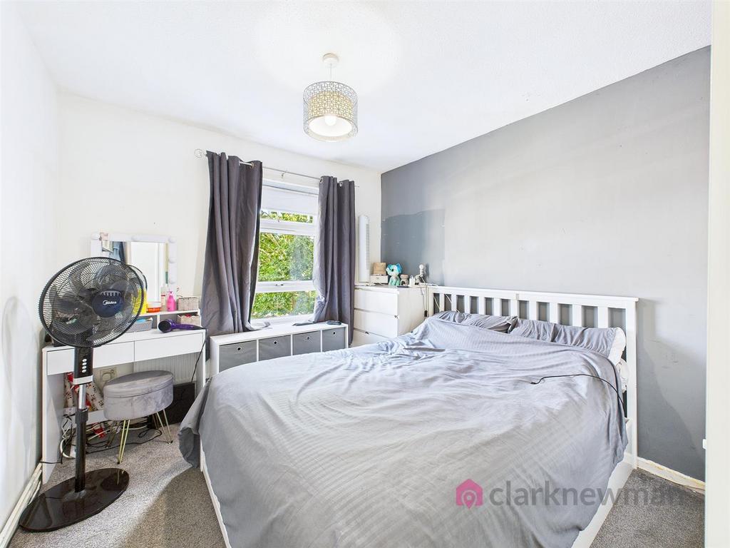 Double Bedroom