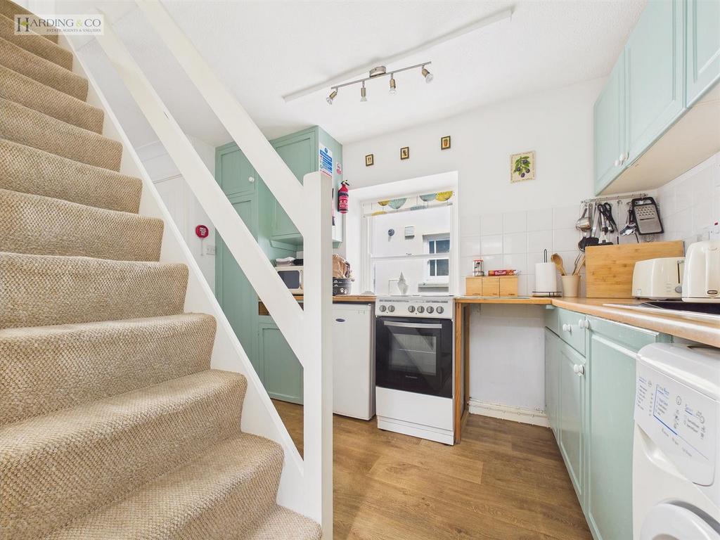 Kitchen .4