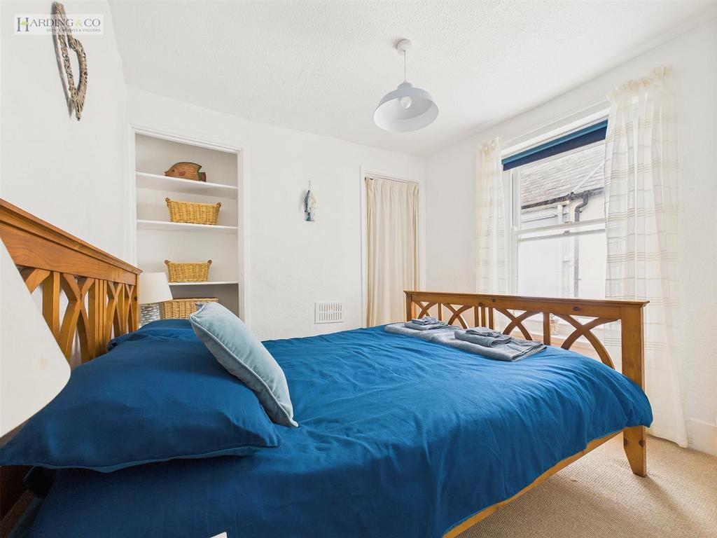 Bedroom 1 .1