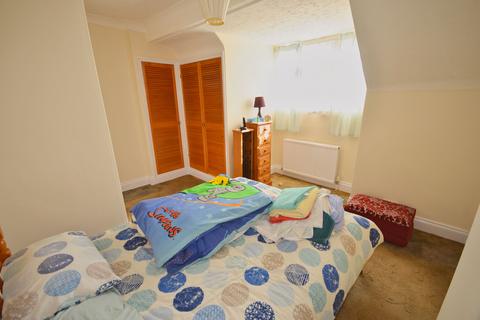 13 Fineshade Grove, Corby, NN17 1HR