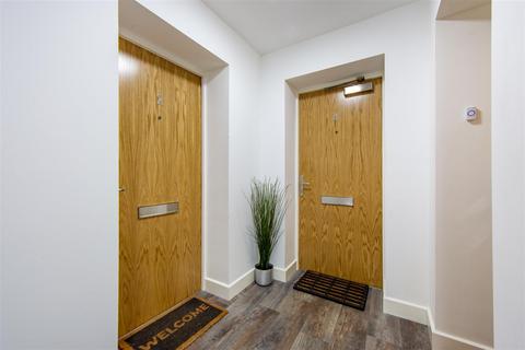 2 bedroom apartment for sale, Hemingway Court, Newcastle Upon Tyne NE20