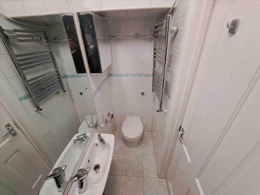 Shower/WC ground