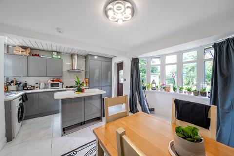 27 Roxholme Terrace, Leeds, LS7 4JH