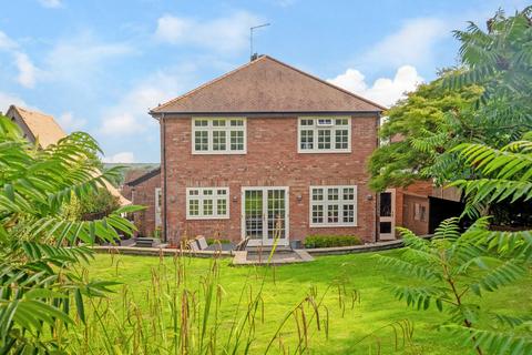 undefined, Hill Rise, Cuffley, EN6