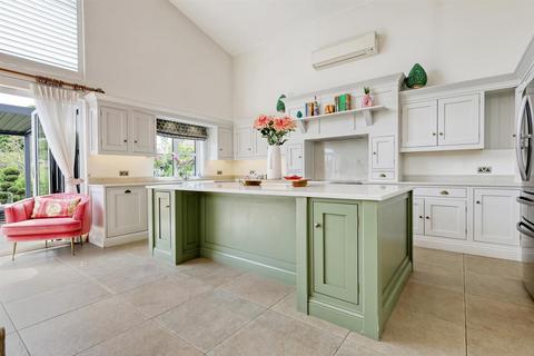 undefined, Chalk End, Roxwell, Chelmsford