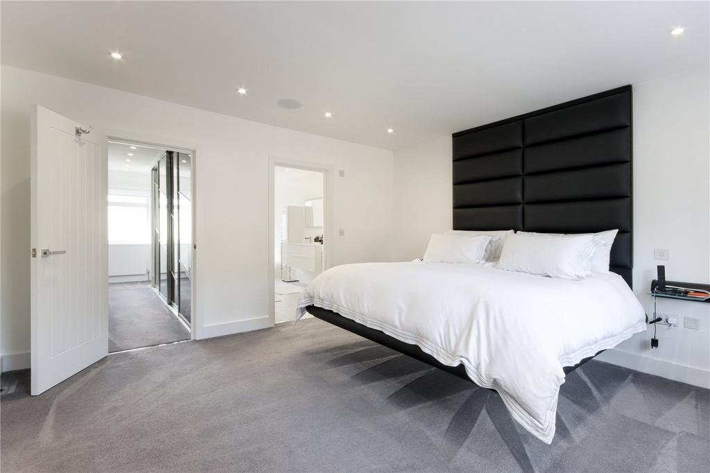 Principal Bedroom