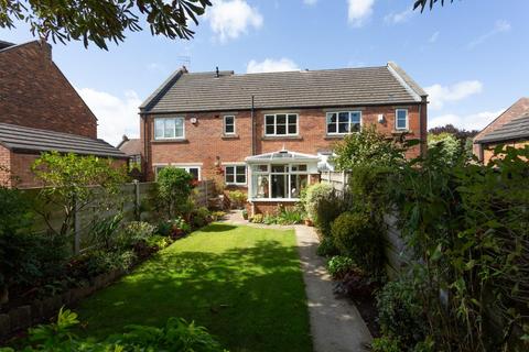 Fylingdale Avenue, York
