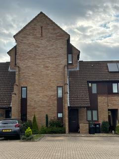 2 bedroom house to rent, Engaine Drive, Shenley Church End MK5