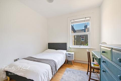 6 Kirk Lane, London, SE18 3AD