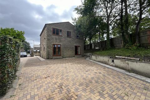 4 bedroom detached house for sale, Royd Street, Bradford BD12
