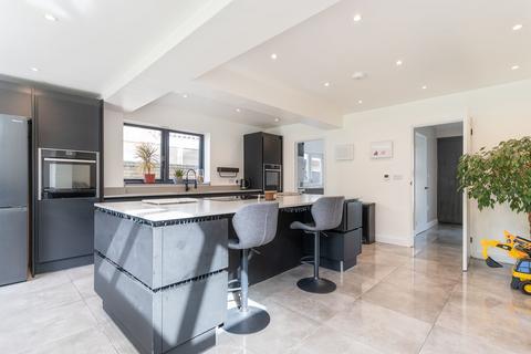 undefined, The Alders, Llanyravon, NP44
