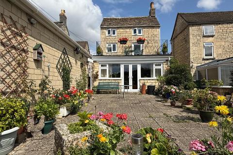 2 bedroom detached house for sale, Park Road, Nailsworth, GL6 0HS
