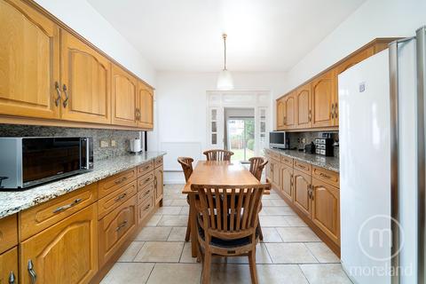 undefined, The Ridgeway, London NW11