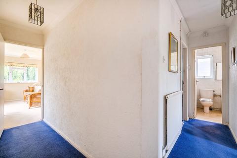 18 New Close, Knebworth, SG3 6NU