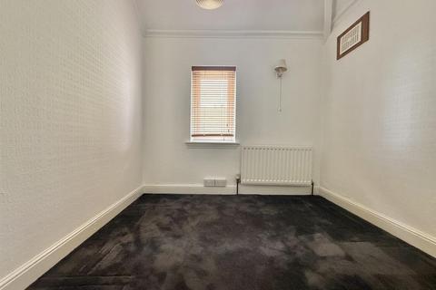 3 bedroom semi-detached house for sale, Hill Top Avenue, Halesowen