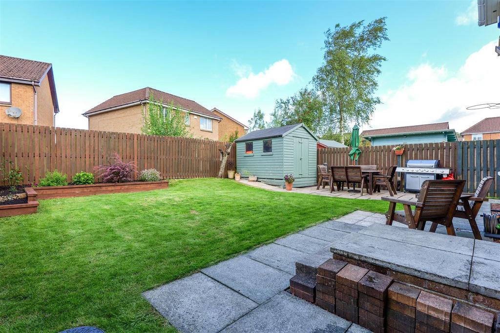 27- Rear Garden.jpg