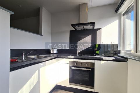 Studio to rent, Renaissance Works, New Street, Huddersfield, HD1 2AT