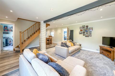 undefined, Mount Drive, Park Street, St. Albans, Hertfordshire, AL2