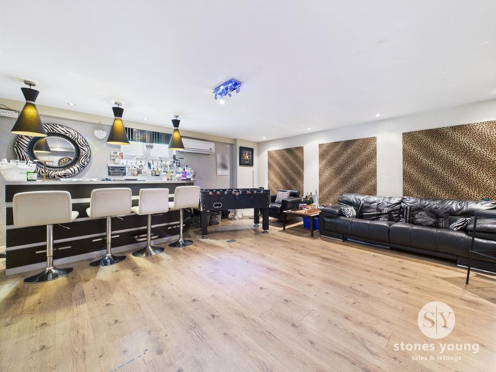 Entertainment Room