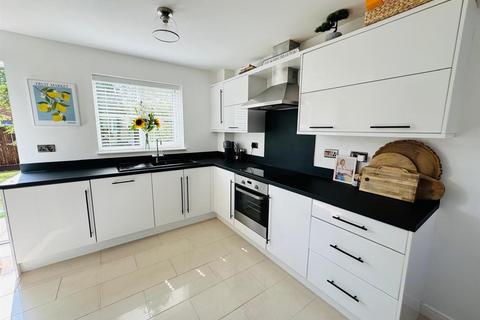 3 Garesfield, Sunderland, SR2 0EQ