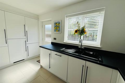 3 Garesfield, Sunderland, SR2 0EQ