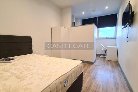 Studio to rent, Renaissance Works, New Street, Huddersfield, HD1 2AS