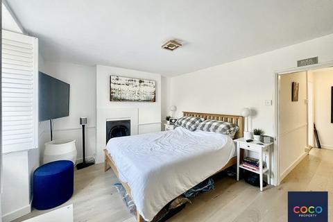 undefined, High Street, Portland DT5