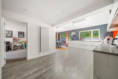 4 bedroom detached house for sale, Egglestone Close, Ipswich, IP2